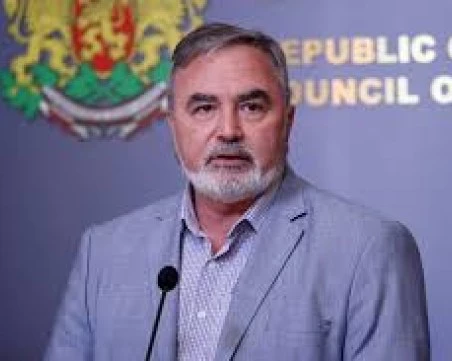 Ангел Кунчев: Грипът вече доминира, чакаме пика през януари