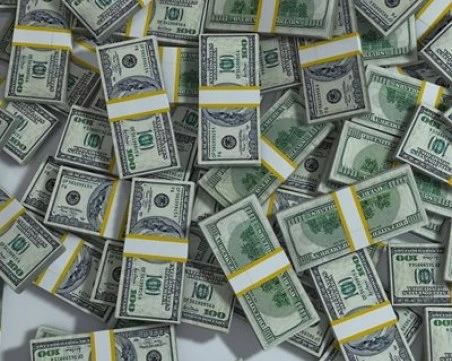 Еврото леко поскъпва спрямо долара в междубанковата търговия