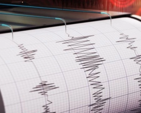 Силен трус разлюля Япония, има предупреждение за цунами