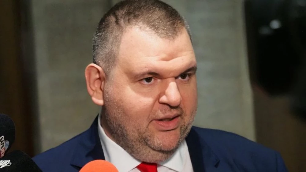 Пеевски: Утре по мирен начин ще изразим нашата воля за една мирна и спокойна България