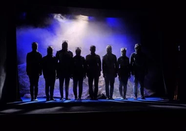 Реализирахме този спектакъл след като дълго време с директора на