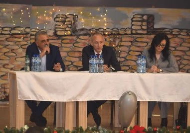 Министърът на образованието и науката Красимир Вълчев участва в работна