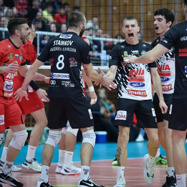 Волейболен клуб Локомотив Авиа Пловдив обяви прием на момичета и