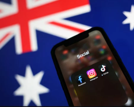 В Австралия влезе сила забрана за социалните мрежи
