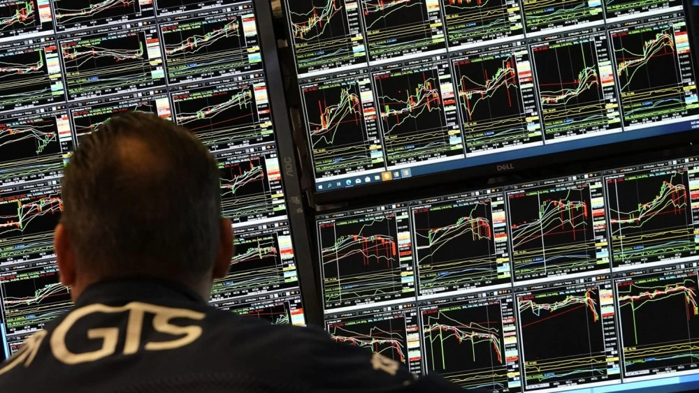 Уолстрийт откри предимно с растеж