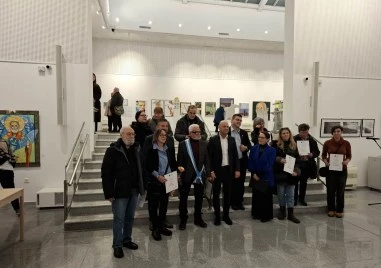 Живописецът Васил Стоев е носителят на Наградата на кмета която