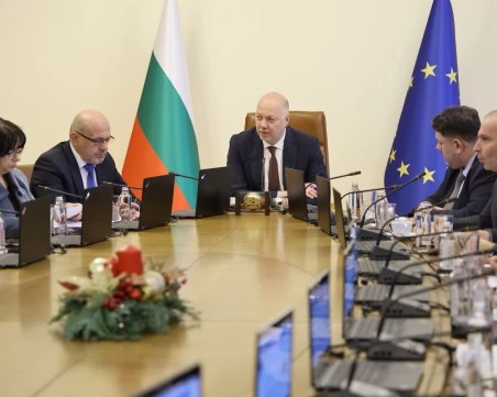 Премиерът Желязков: Демокрацията изисква да чуваме различното мнение, дори когато то не ни харесва