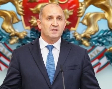 Радев след протестите: Управляващите сте на ход, моят избор е ясен