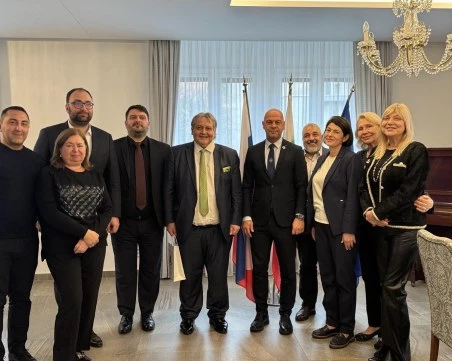 Стартират общи инициативи за популяризиране на авиолинията между Пловдив и Братислава