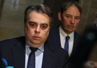 И без Борисов пак ще съмне и без петел пак