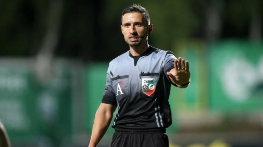 Българският международен съдия Радослав Гидженов е получил висока оценка за