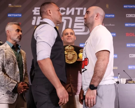 Кубрат Пулев защитава световната титла в WBA срещу Мурат Гасиев