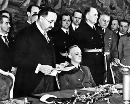 На този ден: България обявява война на Великобритания и САЩ