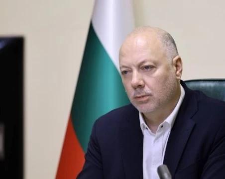 Росен Желязков депозира оставката на Министерския съвет