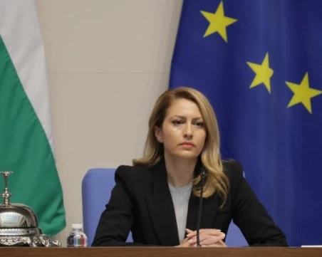 Шестият вот на недоверие към кабинета е неуспешен