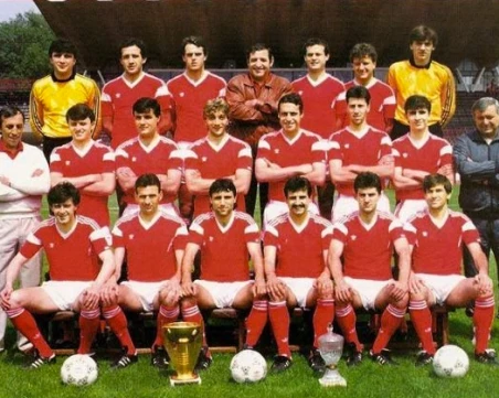 ЦСКА пусна книга за един от най-легендарните си отбори