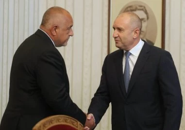 Политолози: Протестите оформят нова политическа вълна, а Радев ще действа бързо