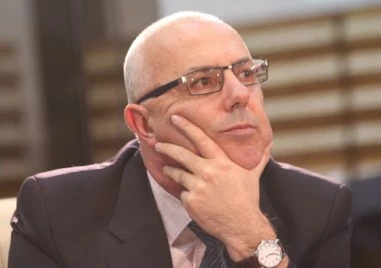 Оставката на правителството депозирана вчера от министър председателя Росен Желязков