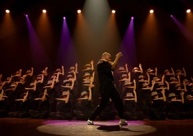 Представление омагьосало милиони зрители по целия свят пристига в Пловдив