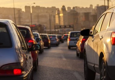 Вдигат значително таксите за паркиране в Истанбул от 1 януари