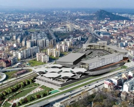 Инвеститорите на новия мол край Сточна гара даряват имоти на Община Пловдив за улици