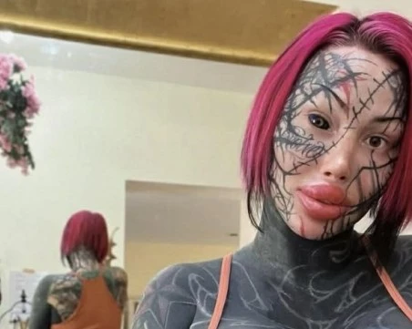 Откриха мъртва пристрастена към пластичните операции инфлуенсърка