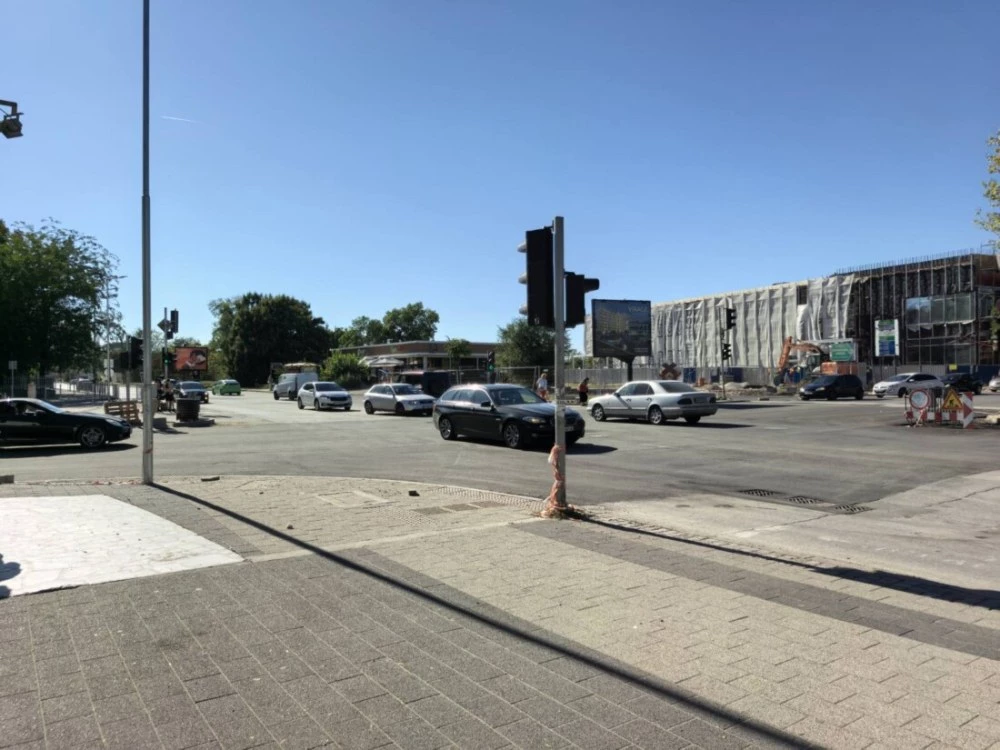 Най-накрая: Община Пловдив успя да оправи един светофар след 6 дни