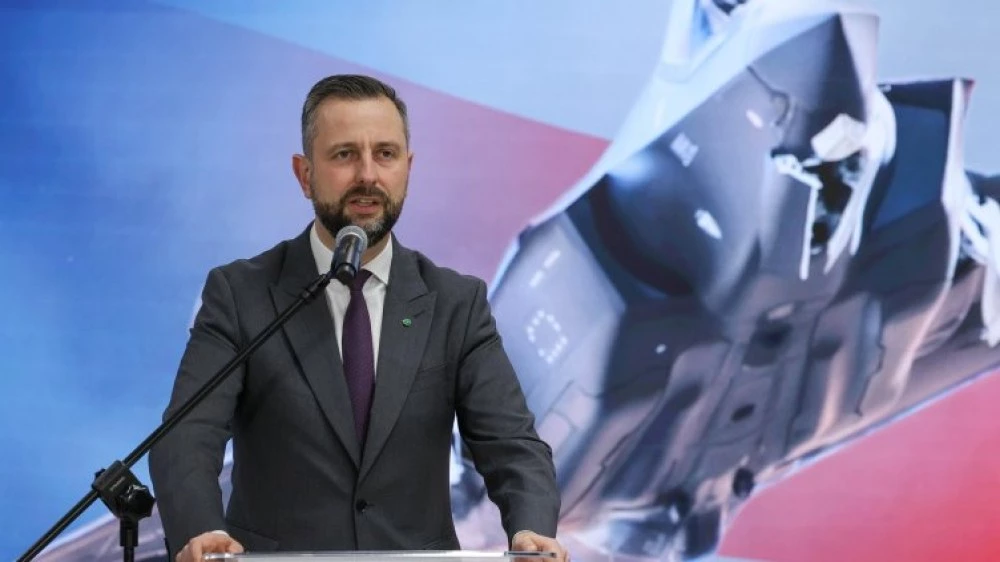 Полският министър на отбраната: Да създадем 