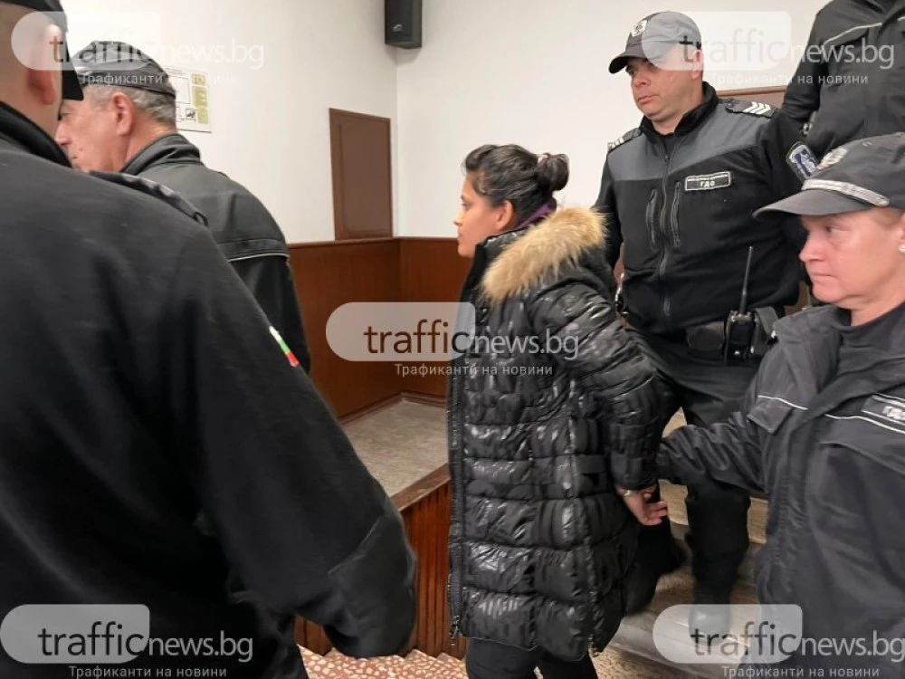 Съдят жената, убила с 4 изстрела от газов пистолет свой приятел в апартамент в Тракия