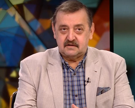 Проф. Тодор Кантарджиев: Грипът вече се разпространява епидемично в страната