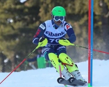 Калин Златков зае второ място на слалом в Китай