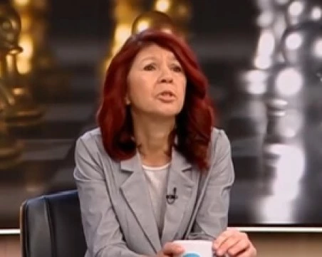 Журналисти: Политиците се крият от неудобни въпроси, а нови избори са неизбежни