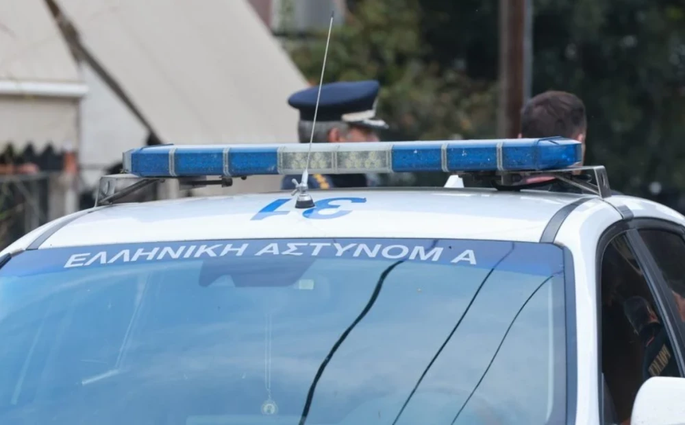 16-годишна намушка с нож своя съученичка в гимназия в Атина