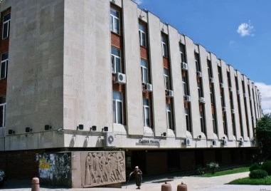 Осъдиха условно две лекарки за смъртта на дете в Сливен