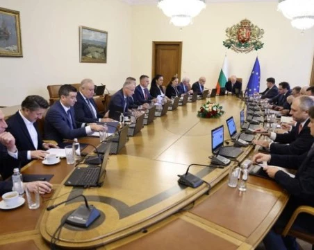 Правителството в оставка се събира днес, ето какво решава