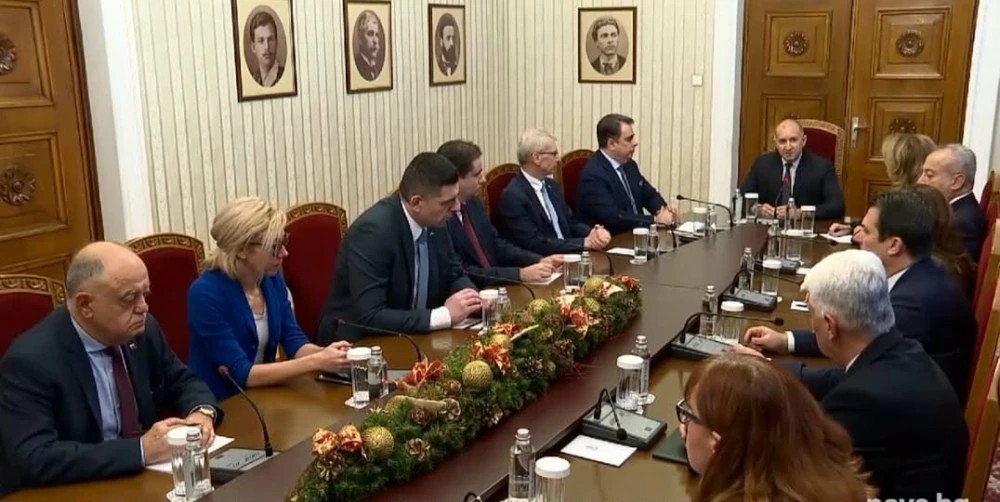 ПП–ДБ при президента: В този парламент ново управление е невъзможно, нужен е удължителен бюджет