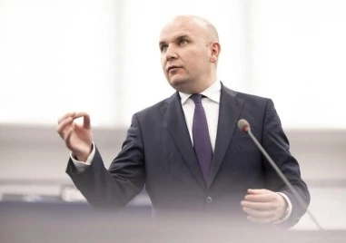 Кьовеши: Евродепутатът Илхан Кючюк се разследва за корупция