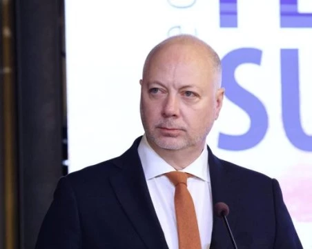 Източният фланг на ЕС засилва сътрудничеството си в областта на отбраната