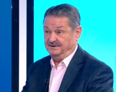 Проф. Рачев: Говорим за типична кафява или дори кална Коледа