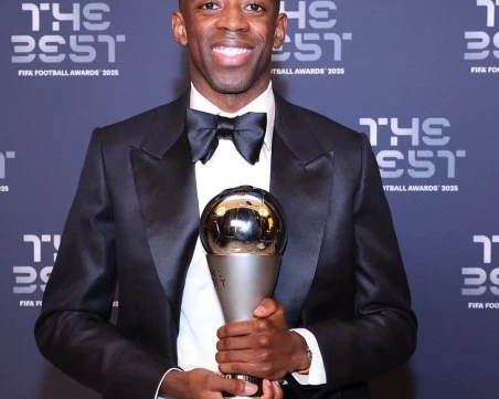 Усман Дембеле спечели наградата за най-добър футболист на ФИФА
