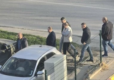 Икономическа полиция влезе в болница Селена, изведоха собственика