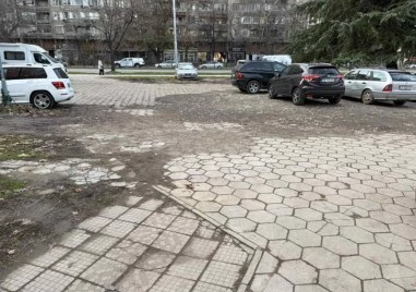Изграждат паркинг за 80 коли до зала „Строител, пускат имота на търг за 10 години