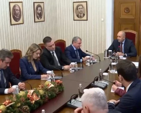 ИТН при Радев: Не е разумно да се търси ново преконфигуриране в 51-ия парламент