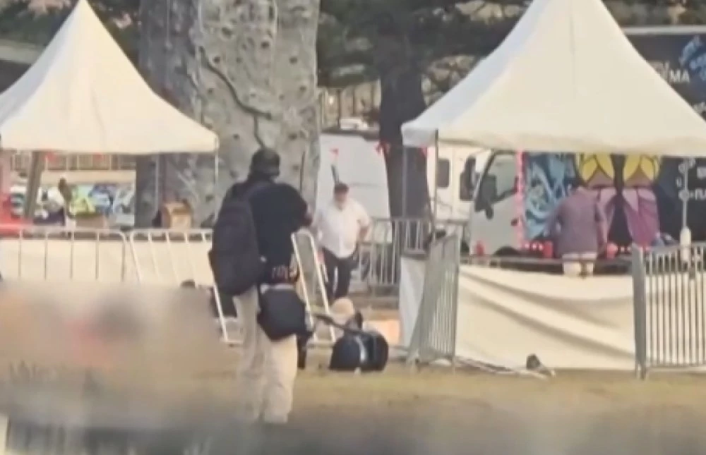 Обвиниха в 59 престъпления заподозрения за масовата стрелба в Сидни, при която загинаха 15 европейци