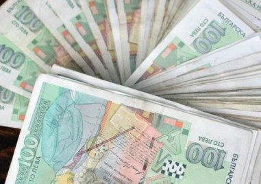 Русия прати пари за пенсии в България с година закъснение