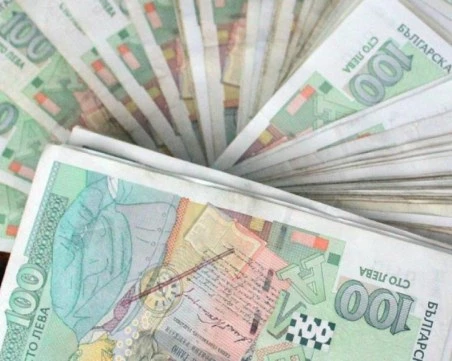 Русия прати пари за пенсии в България с година закъснение