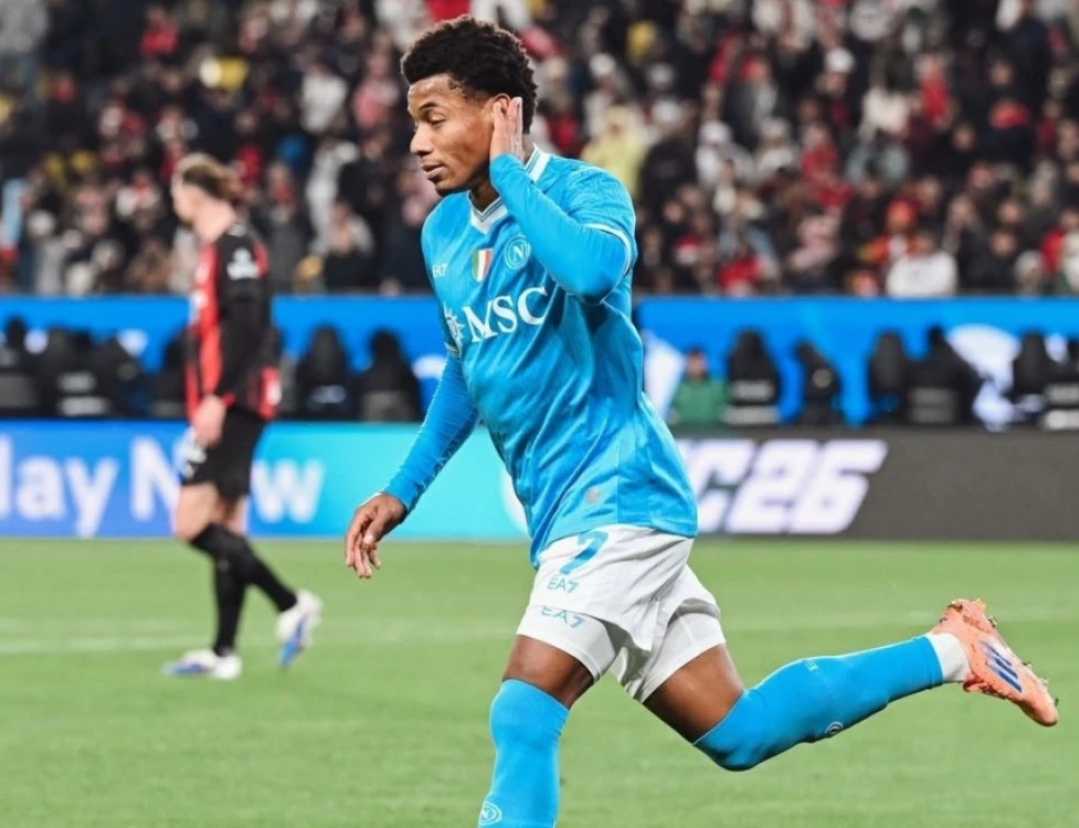 Наполи е първият финалист за Суперкупата на Италия