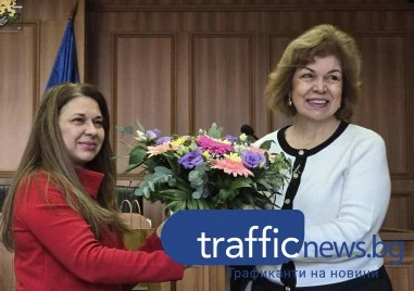 С признание и аплодисменти: Окръжен съд – Пловдив изпрати своя дългогодишен ПР Галина Константинова