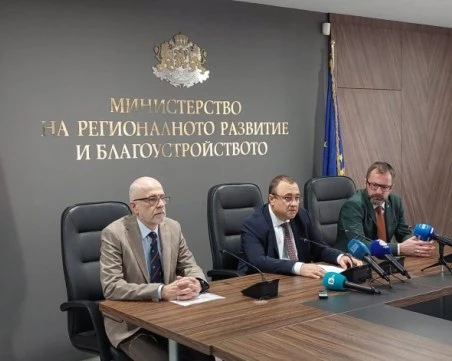 Тол системата отчете рекорден приход за 2025 г.