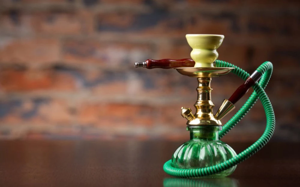 Млада жена почина по време купон след пушене на наргиле